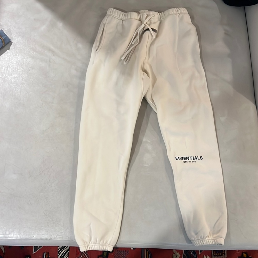 Essential Joggers White